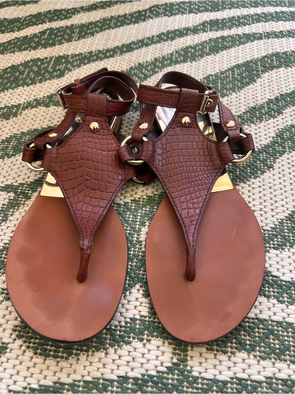 Vince Camuto Brown Leather T-Strap Women’s Sandals